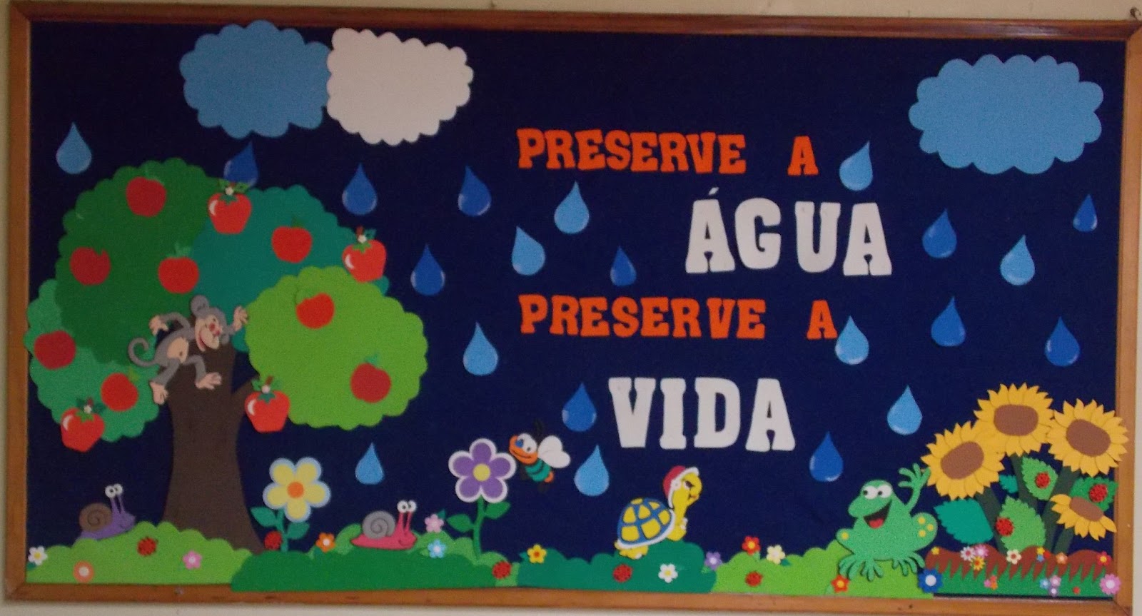 Mural Dia da Água em EVA para escola