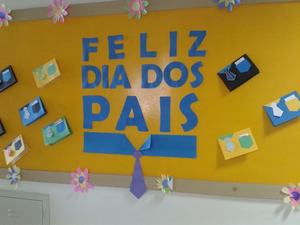 Mural Dia dos Pais em EVA para escola com moldes para imprimir